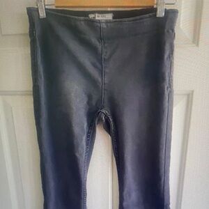 Free People Penny pull on Flare jeans size women’s 26 In Black Wash